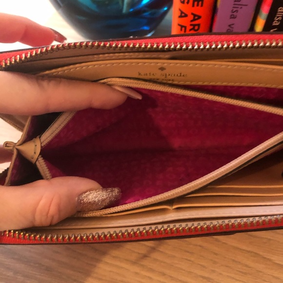 Kate Spade red wallet - Picture 5 of 5